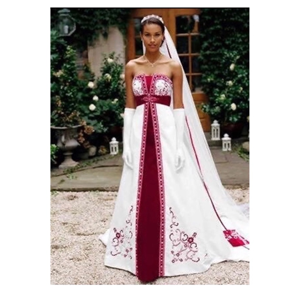 David’s Bridal Exclusive A Line Wedding Dress